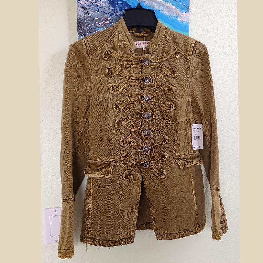 Free People Seamed and Structured Denim Jacket - Picture 7 of 12